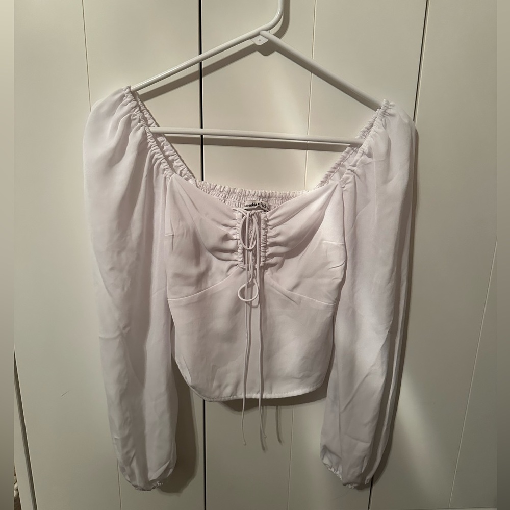 Abercrombie and fitch white top